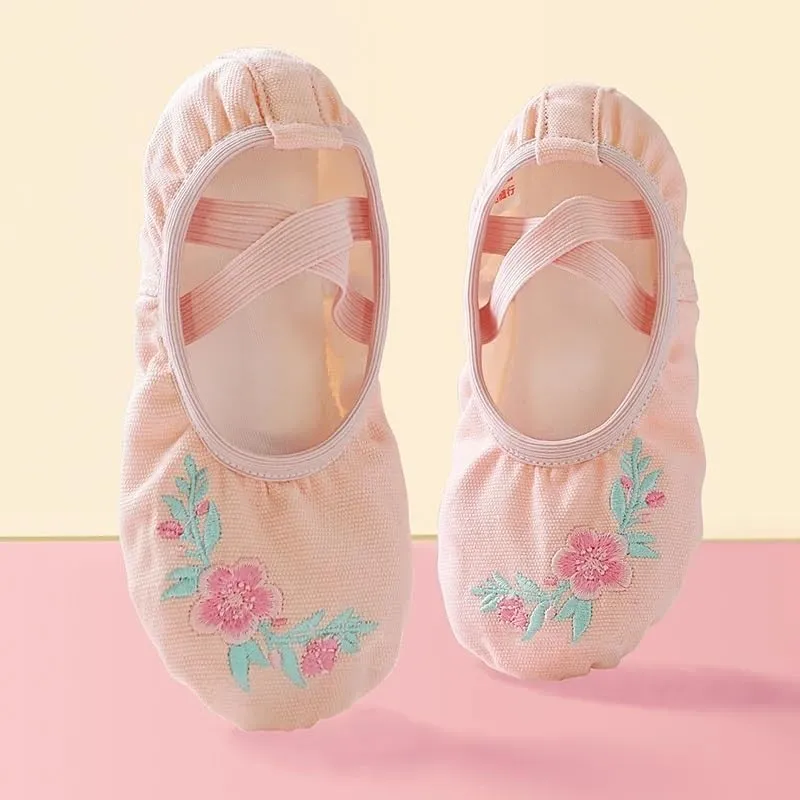 Ballet Shoes Girls Ballet Shoes Embroider Kids Dance Slippers Split Sole Gymnastics Dancing Shoes Pink Classical Dancing Shoes Dance Shoes(Pink-1,35)