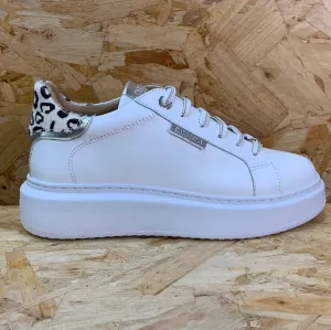 Carmela Womens Leather Fashion Trainers - White / Silver