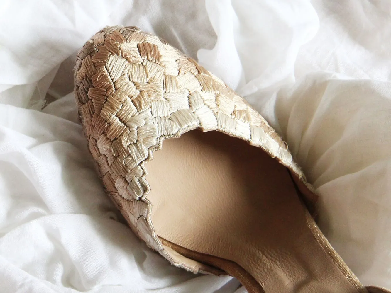 Cascade Stiletto - Beige