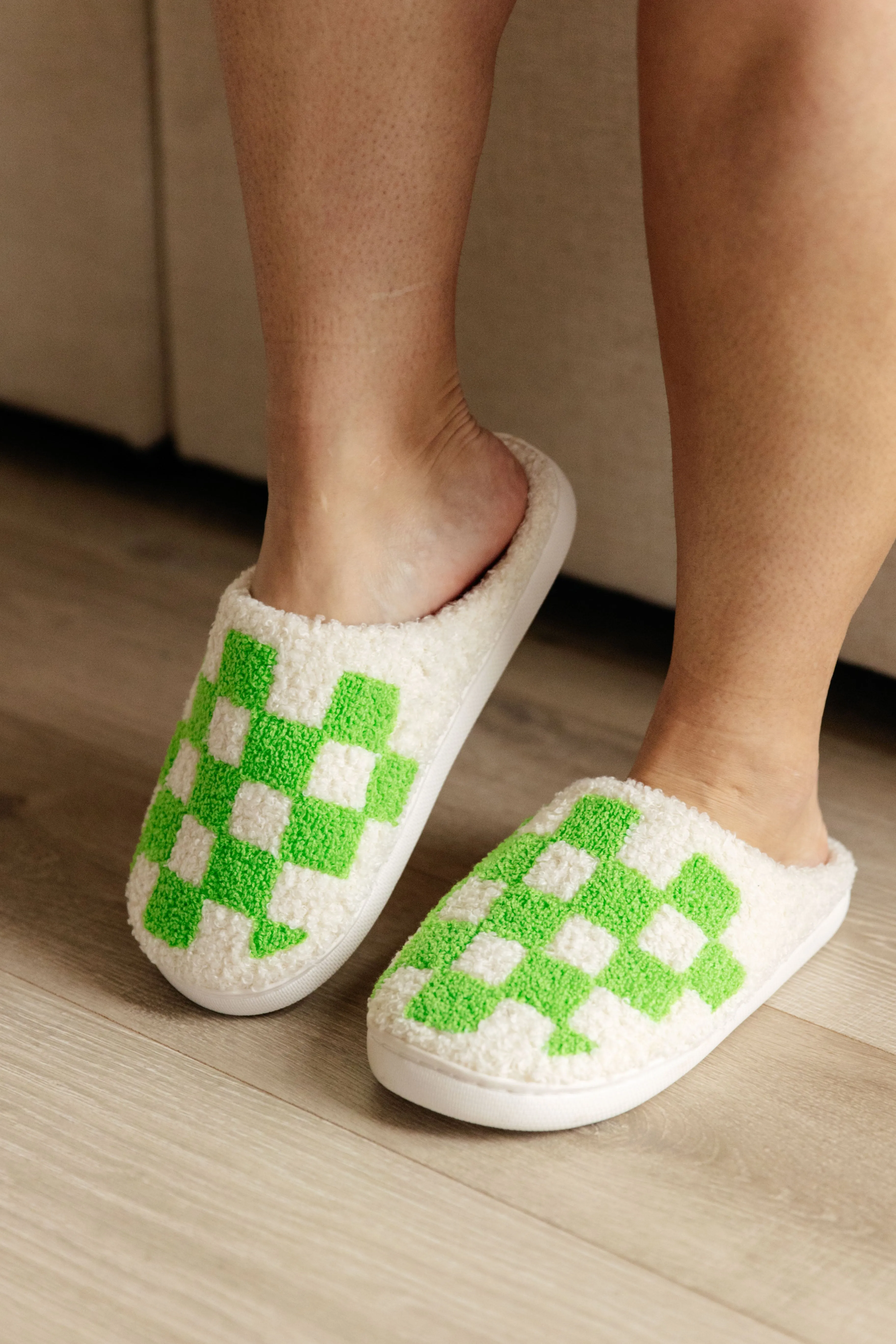 Checked Out Slippers | Green