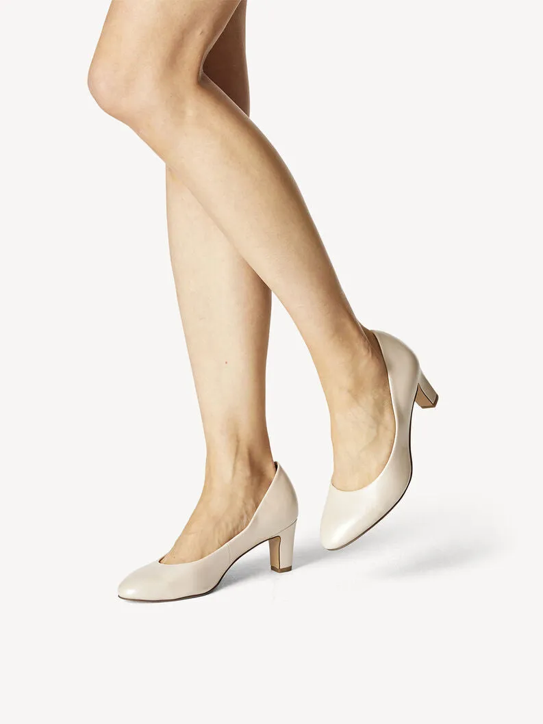 Classy Rose Pearl Low Pumps