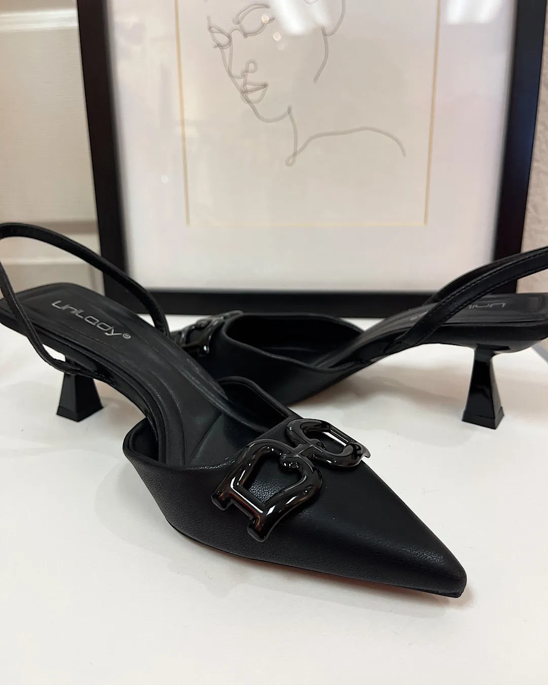 Classy - Strap Heels Pumps