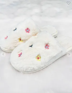 Cozy Flower Print Slippers