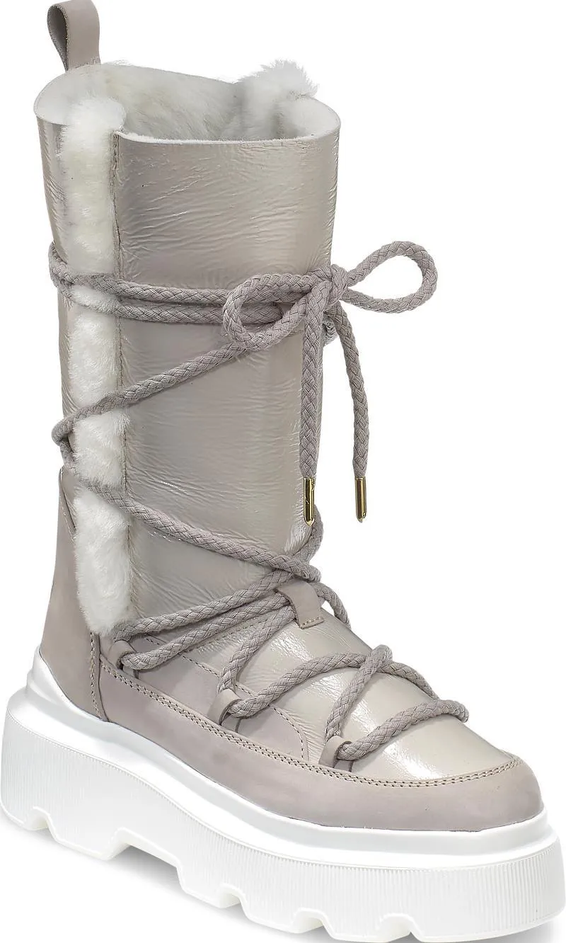 Endurance Cozy Boots - Womens