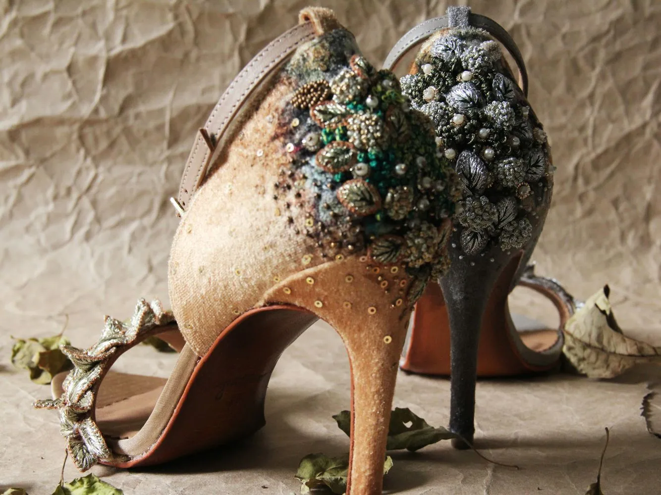 Fallen Leaves Stiletto - Gold