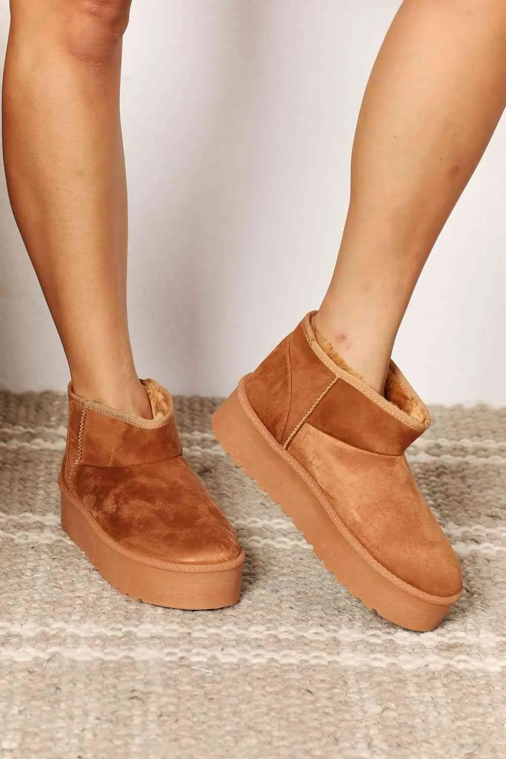 ITEM MUST SHIP! Legend Women's Fleece Lined Chunky Platform Mini Boots