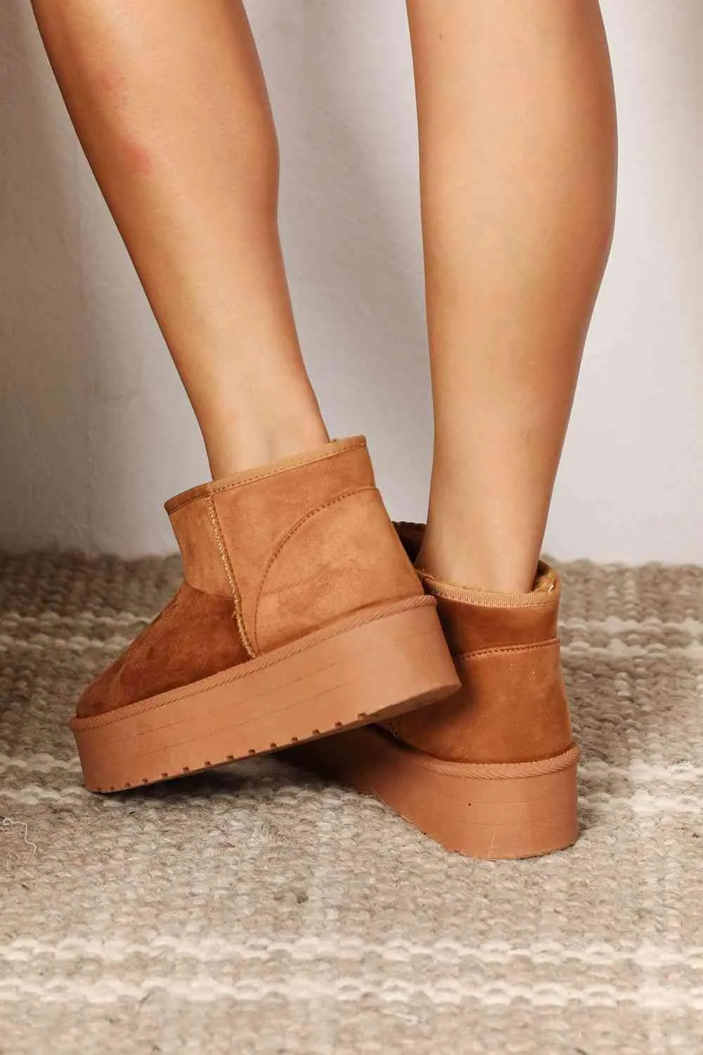 ITEM MUST SHIP! Legend Women's Fleece Lined Chunky Platform Mini Boots