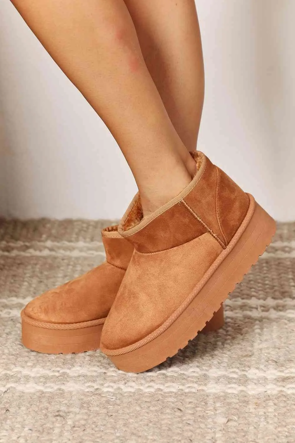 ITEM MUST SHIP! Legend Women's Fleece Lined Chunky Platform Mini Boots