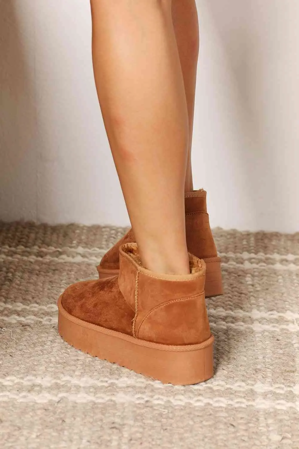 ITEM MUST SHIP! Legend Women's Fleece Lined Chunky Platform Mini Boots