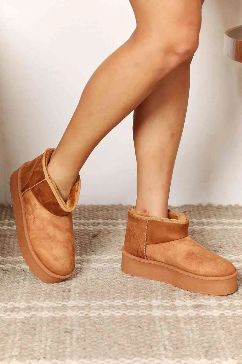 ITEM MUST SHIP! Legend Women's Fleece Lined Chunky Platform Mini Boots