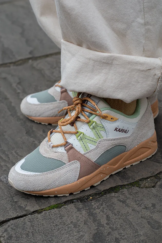 Karhu Fusion 2.0 Turtledove / Shadow Lime Trainers