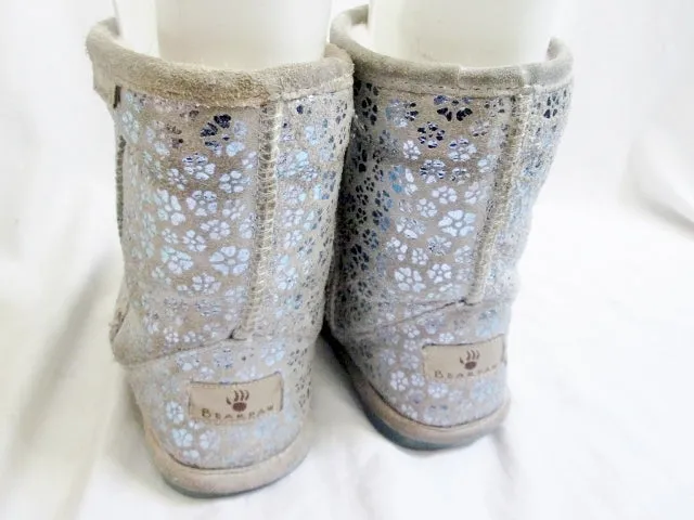 Kids Girls BEARPAW BETSEY YOUTH short suede boot sheepskin shearling 3 SILVER
