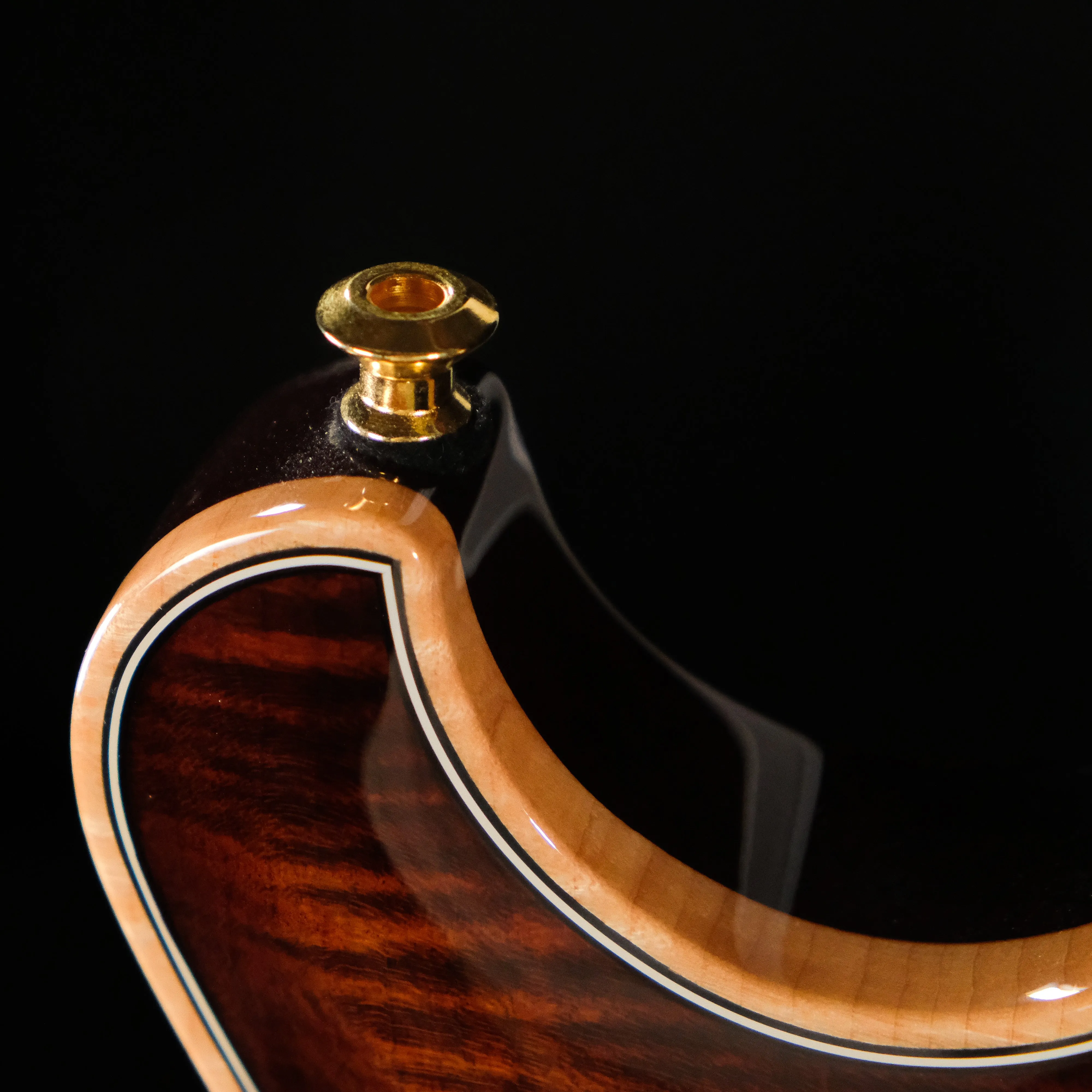 Knaggs Keya T1 - Scotch N Fire