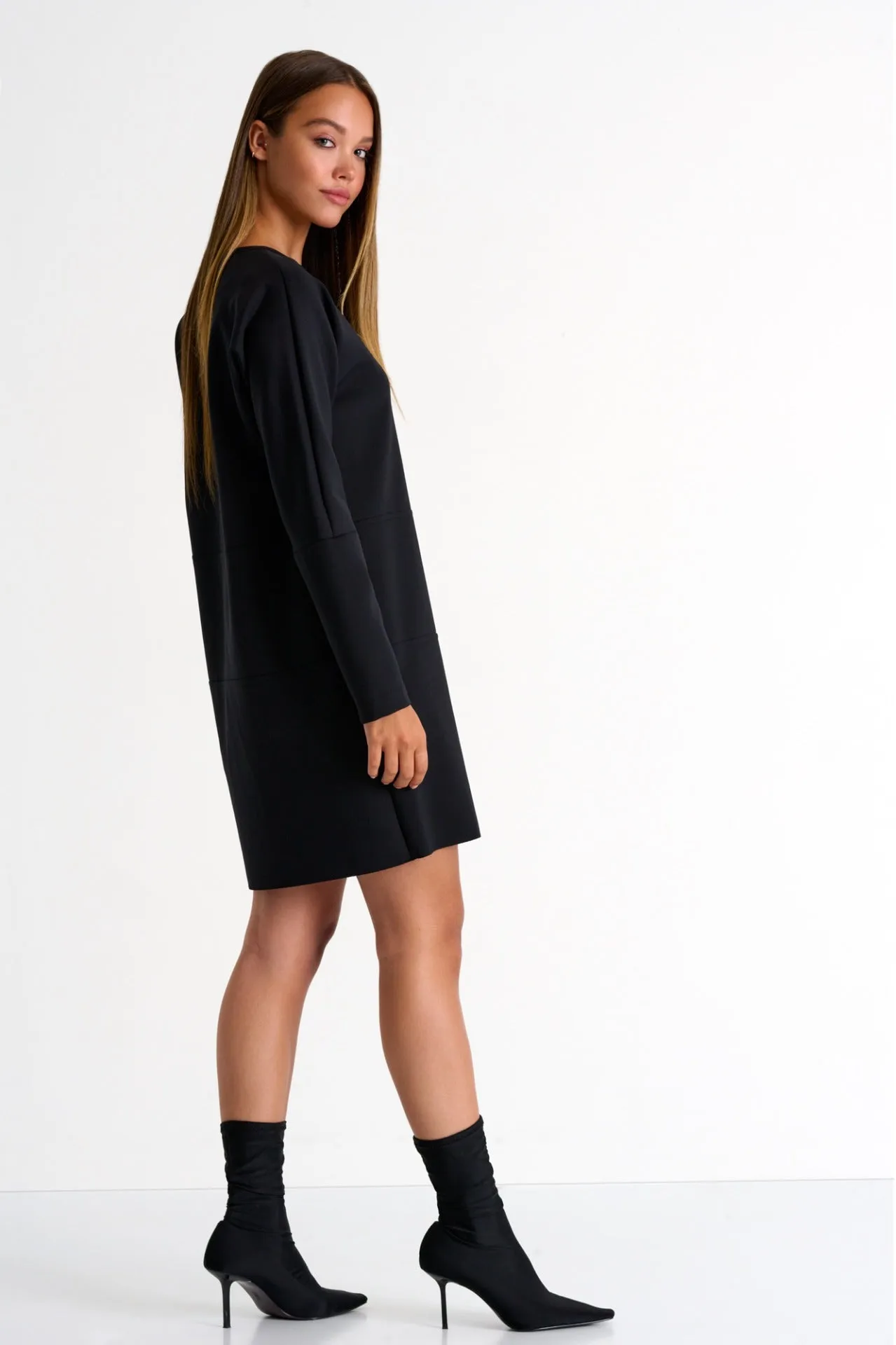 Long Sleeve Round Neck Dress