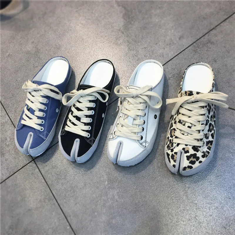 LUXE SEVEN DESIGN WIDE FIT SLIP ON TRAINER
