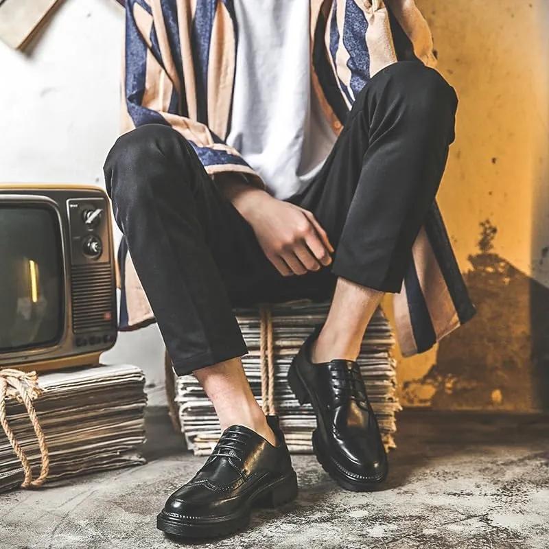 Men's Brogue Oxfords Shoes Fashion Classic Carved Lace Up Leather Low Heels Dress Shoes Men's Casual Walking Shoes Office Flats