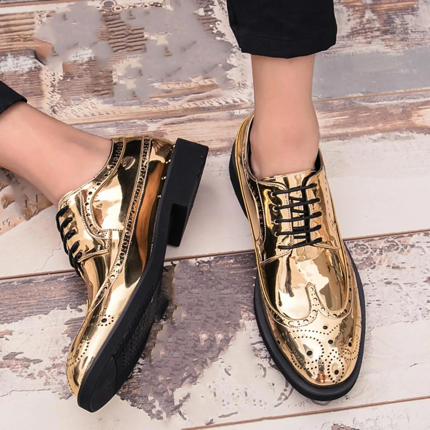 Men's Sparkle Patent Leather Brogue Wingtip Lace Up Dress Oxford Shoes Tuxedo Modern Round Toe Slip On Derby Shoes for Wedding Evening Party