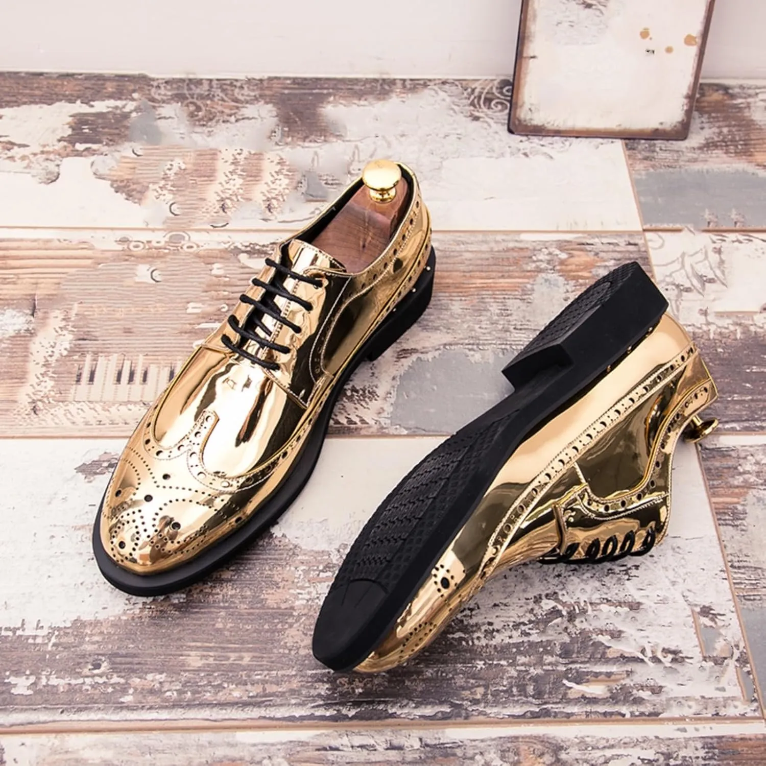 Men's Sparkle Patent Leather Brogue Wingtip Lace Up Dress Oxford Shoes Tuxedo Modern Round Toe Slip On Derby Shoes for Wedding Evening Party