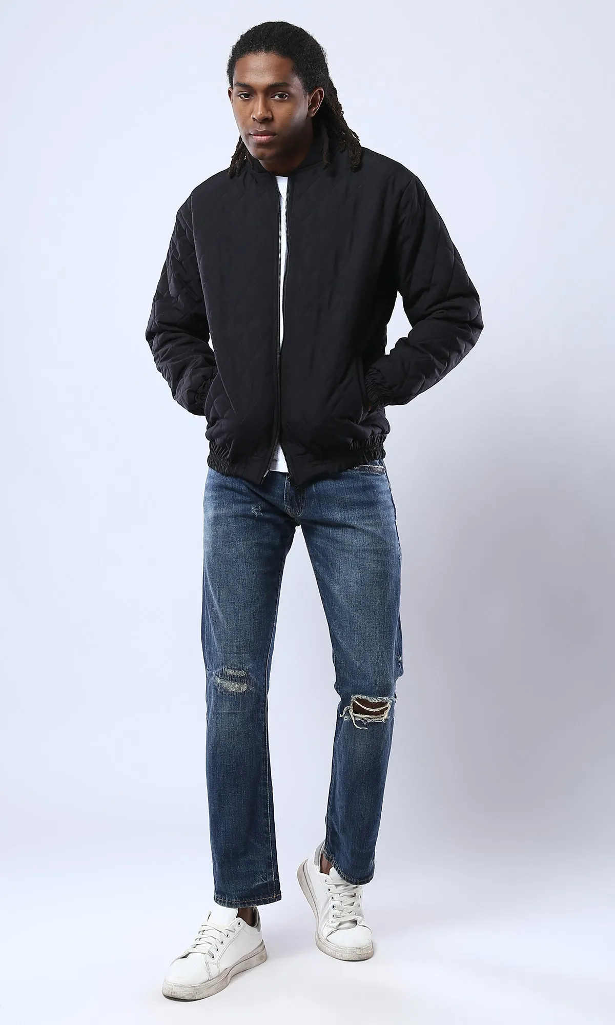 O175349 Band Neck Zipped Black Quilted Jacket