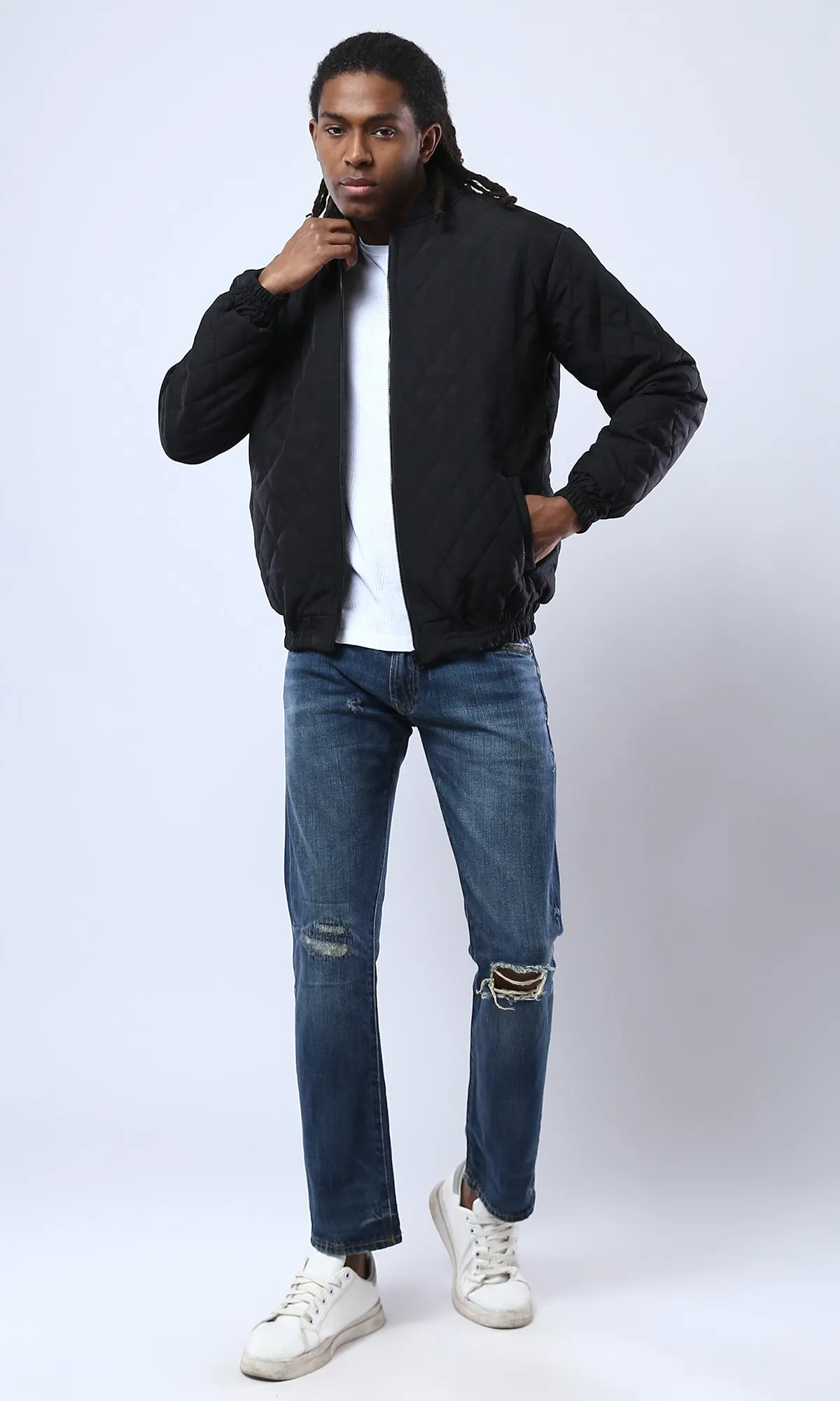 O175349 Band Neck Zipped Black Quilted Jacket