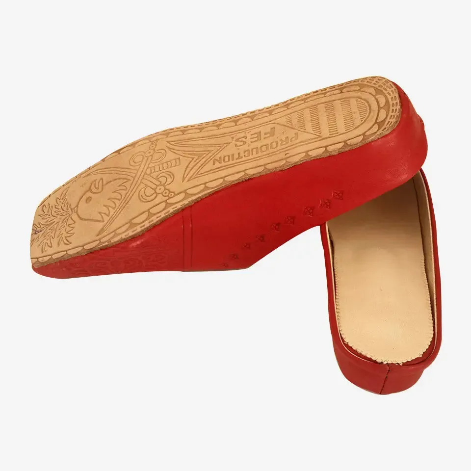 Oriental shoe, heeled, engraved