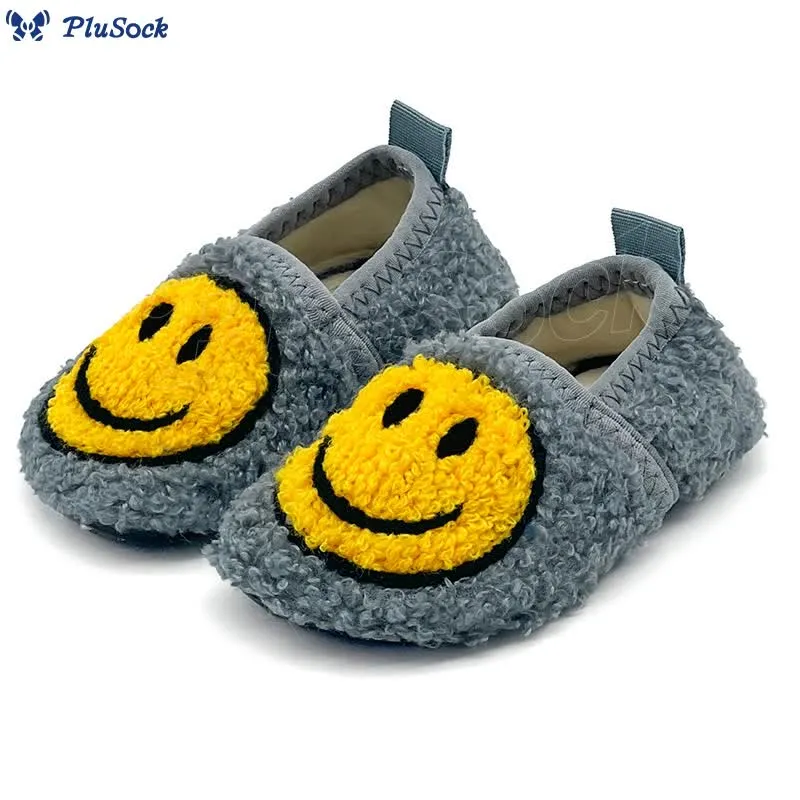 Plus Size Pink Smiley Face Slippers