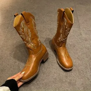 Round Toe Block Heels Boots