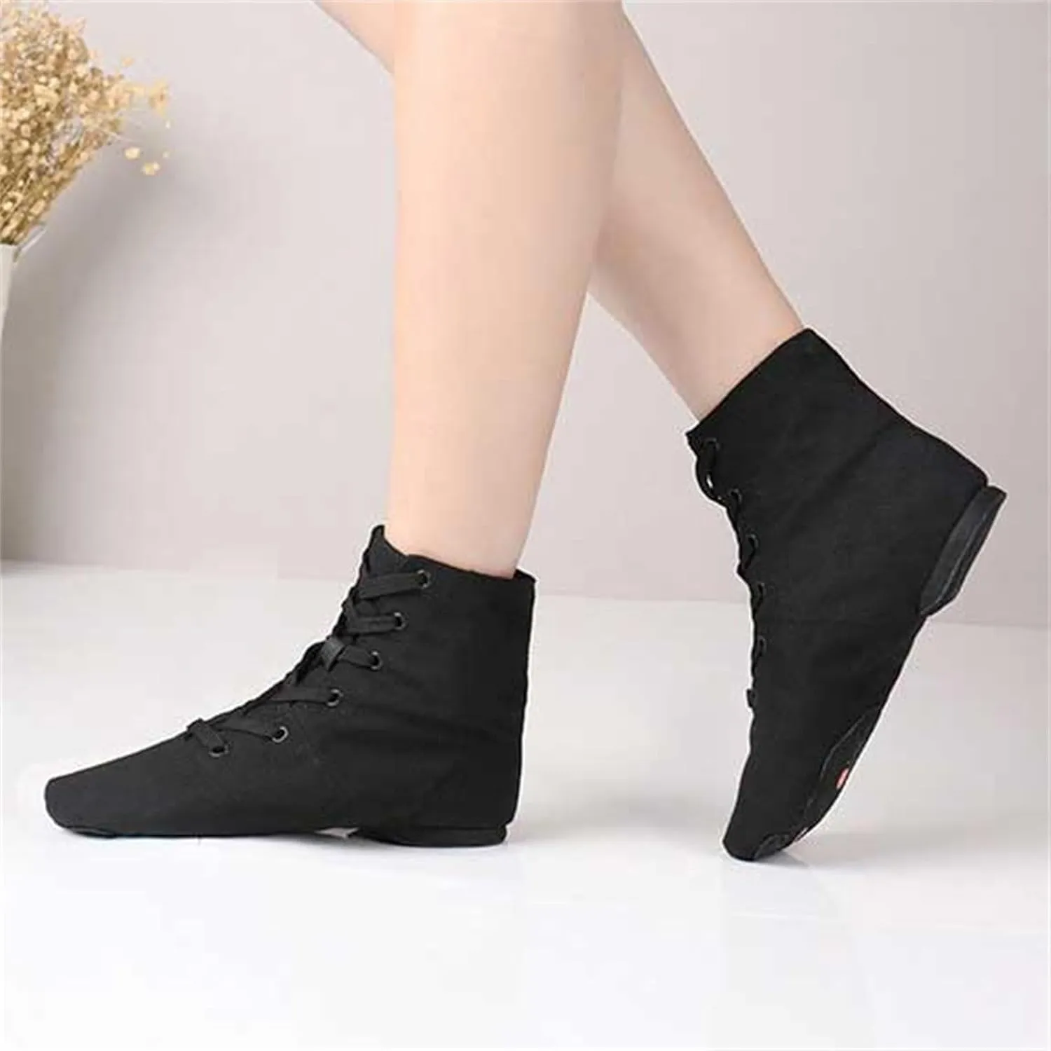 Women Men Canvas Casual Shoes House Shoes Jazz Boots Dance Shoes Soft Soled Exercise Shoes Womens Sneaker