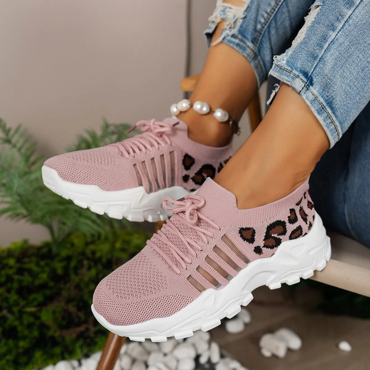 Womens Athletic Sneakers  Flyknit Upper  Low-Top Fit  Leopard Print  Wave Sole